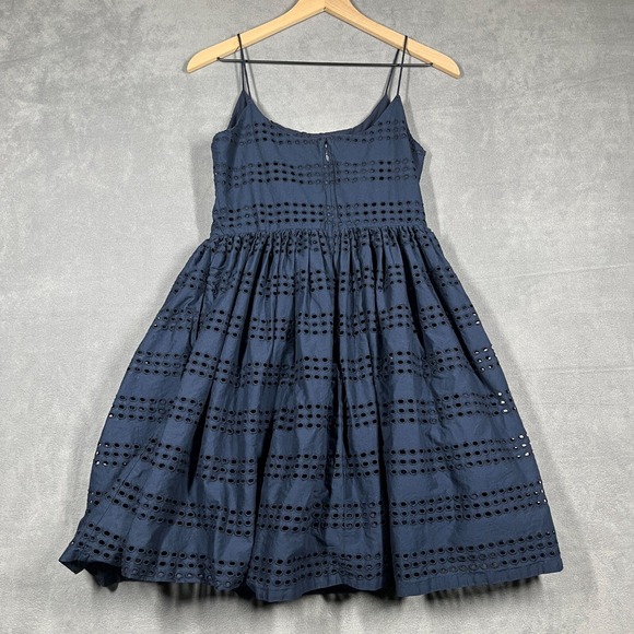 J.Crew Eyelet Fit & Flare Dress Navy Cotton Size 2 Spaghetti‎ Strap Lined - Picture 2 of 10